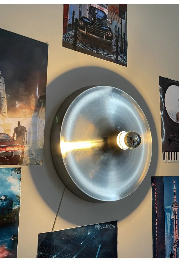 Nordic Minimalist Wall Sconce / Lamp - Bauhaus Decor
